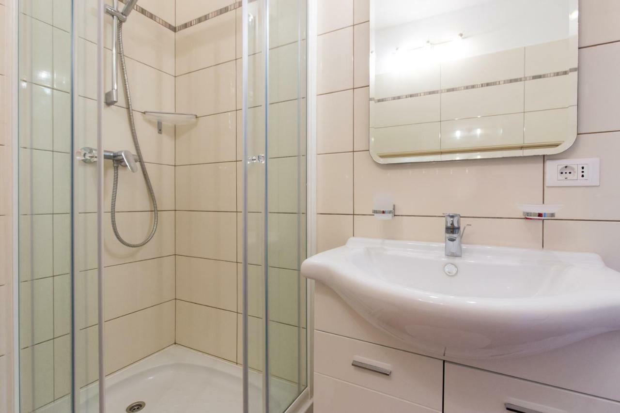 Apartments Come&Stay Punat Ruang foto