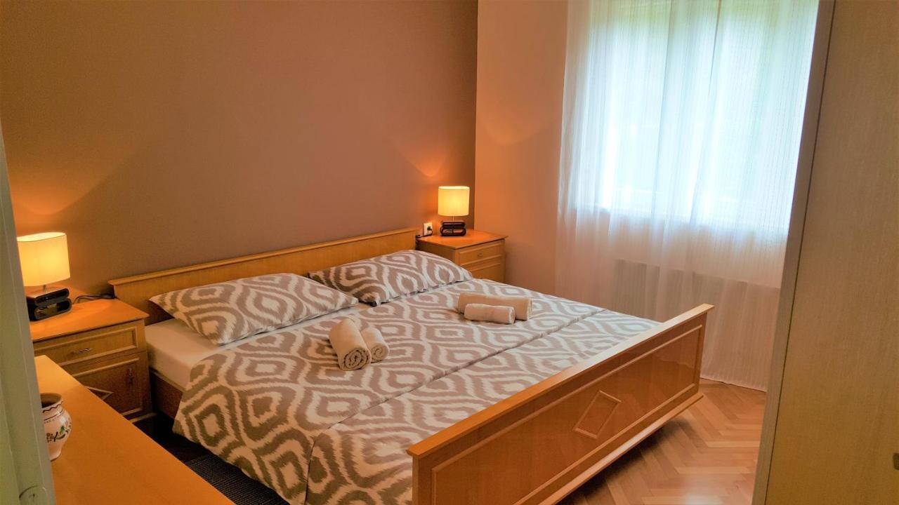 Apartments Come&Stay Punat Bagian luar foto